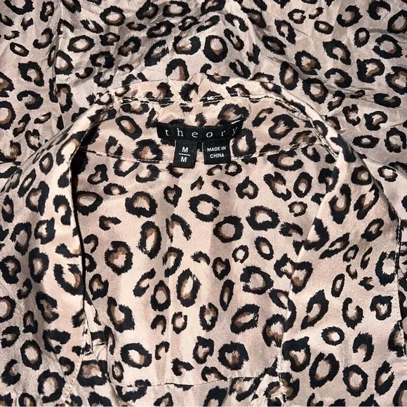 THEORY 100% Silk Blouse Brown/Black Leopard Print Shirt Collar Button Sleeveless - Picture 5 of 5
